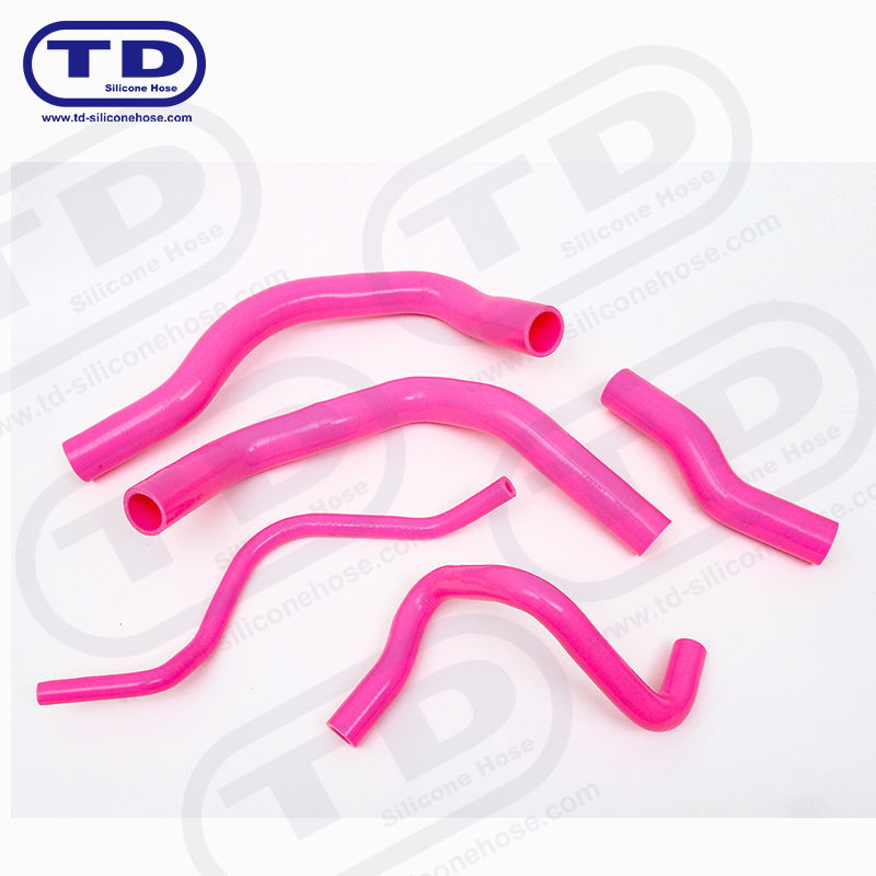 Trealamh píobáin radaitheora silicone