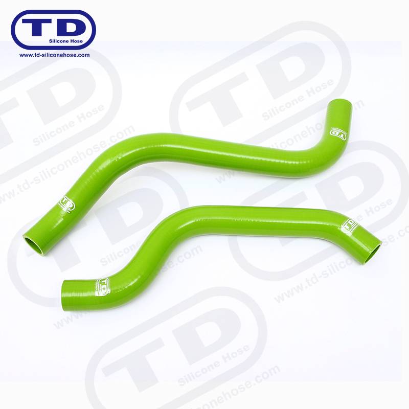 Trealamh píobáin radaitheora silicone